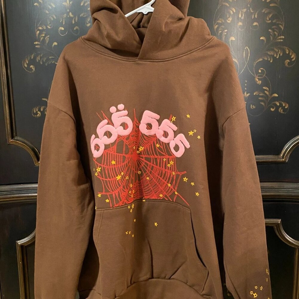 $329 Sp5der Young Thug Worldwide Angel Number 555 Unisex Hoodie | Brown | M